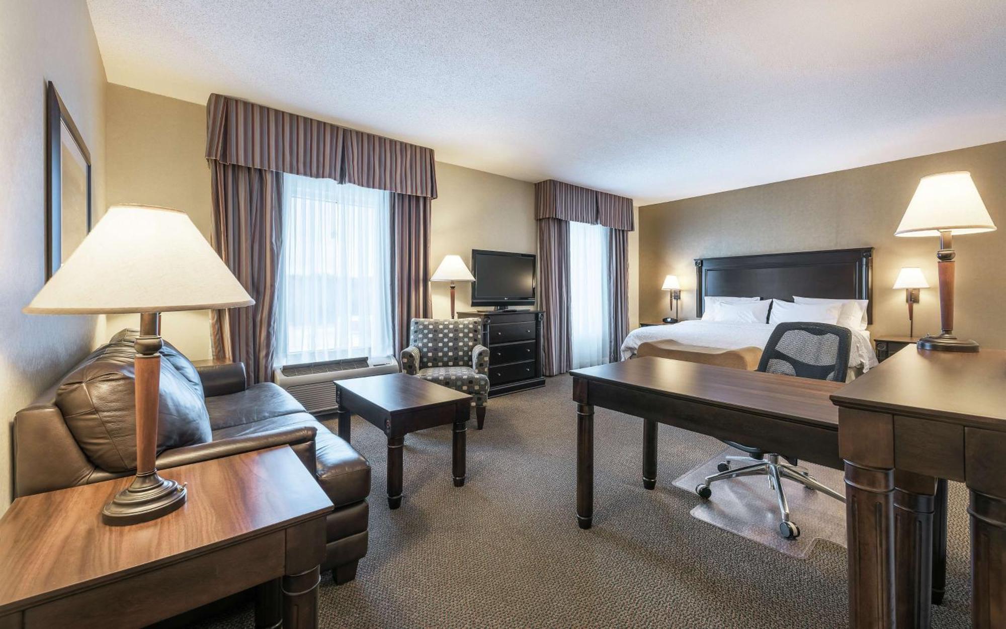 Hotel Hampton & By Hilton Moncton