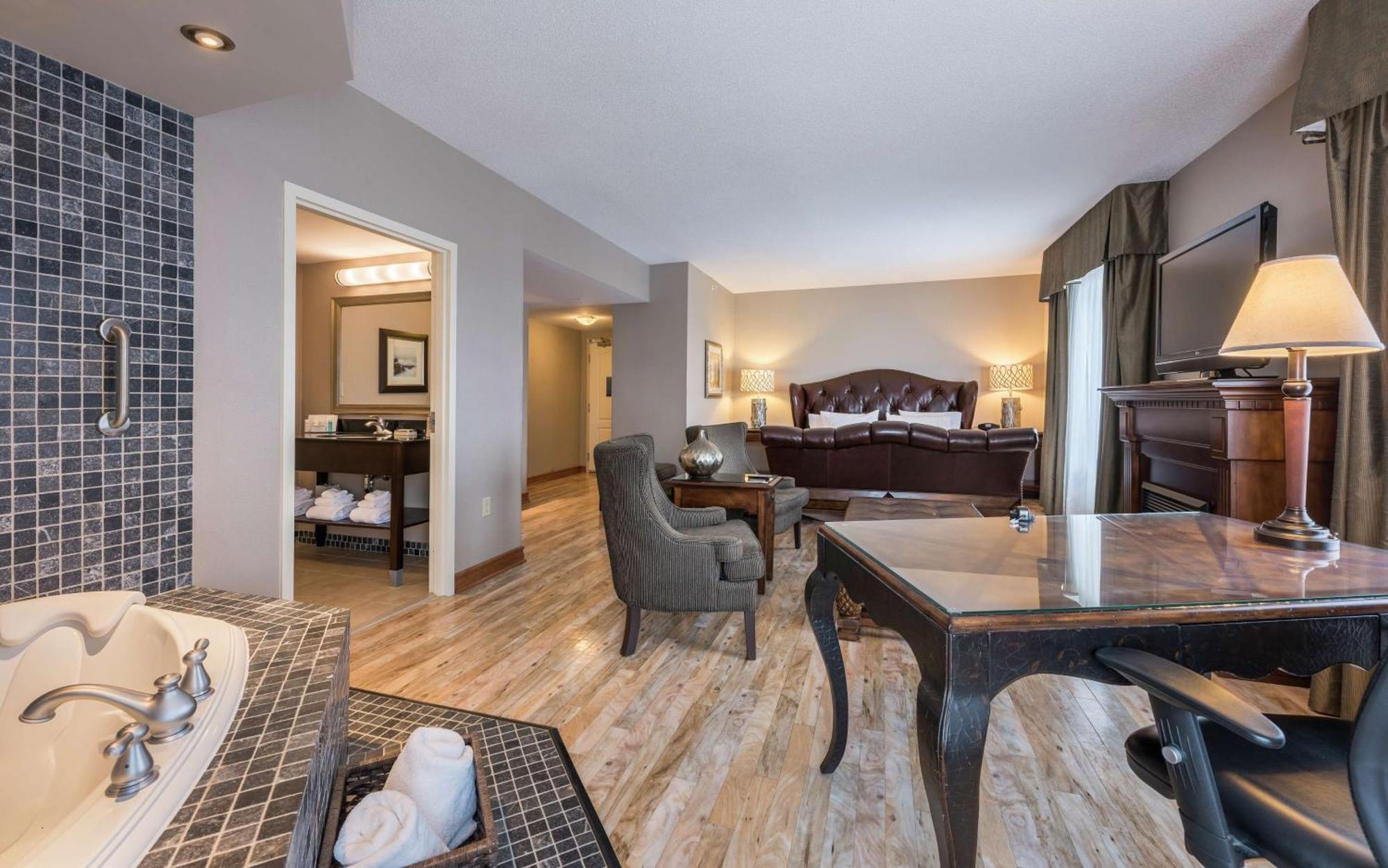 Hampton & By Hilton Moncton