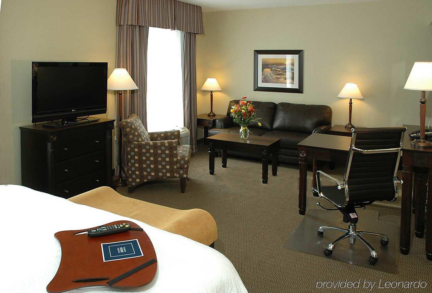 Hampton & By Hilton Hotel 3*