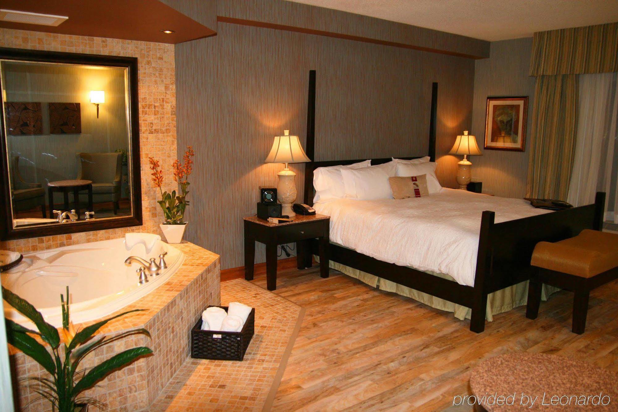 Hotel Hampton & By Hilton Moncton